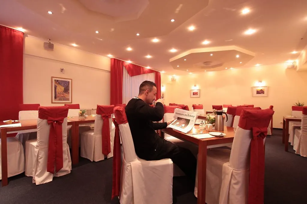 Ib Hotel Am Wallgraben 3*, שטוטגרט גרמניה
